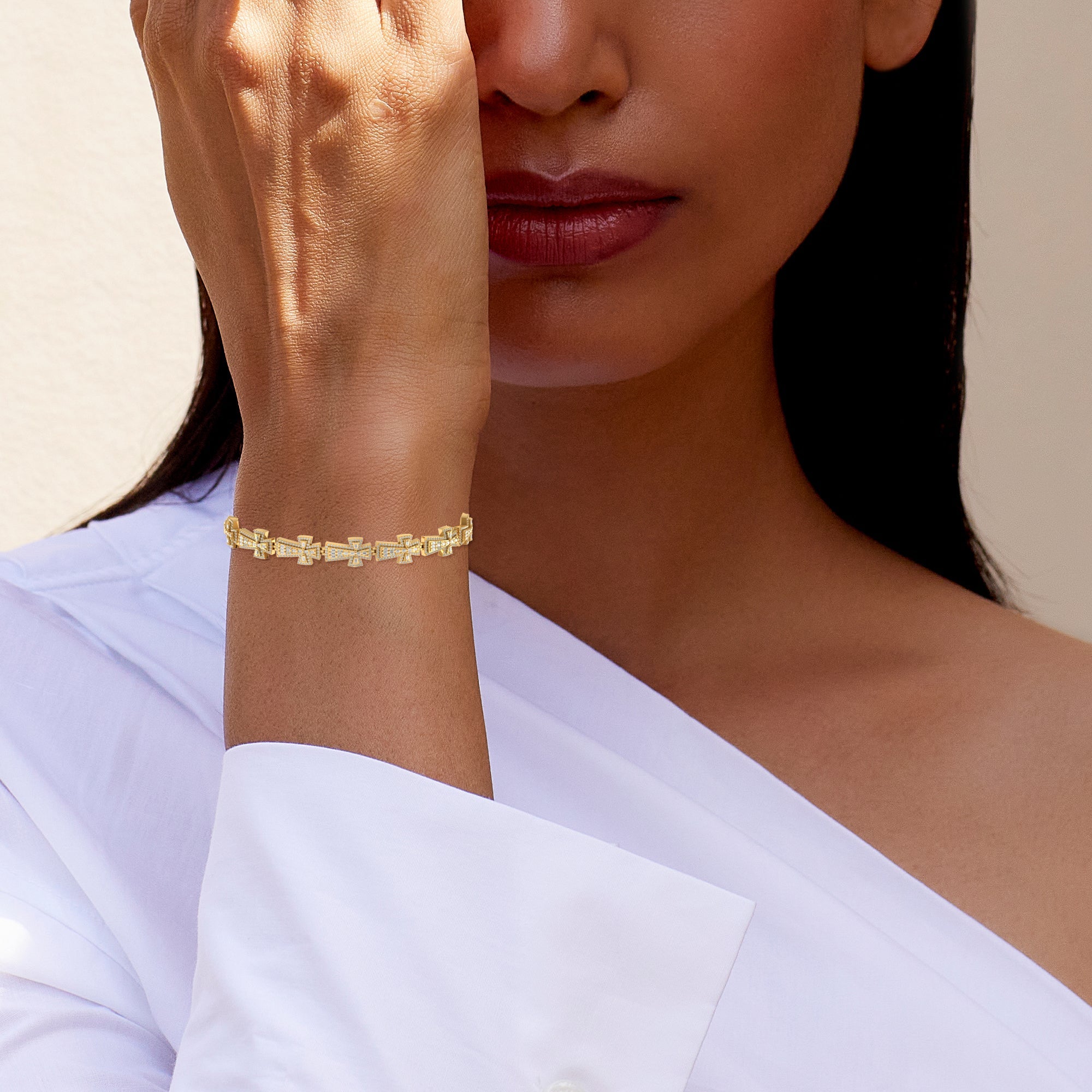 10K Yellow Gold Round Baguette Diamond Cross Religious 8 Inch Bracelet 2-1/2 Cttw