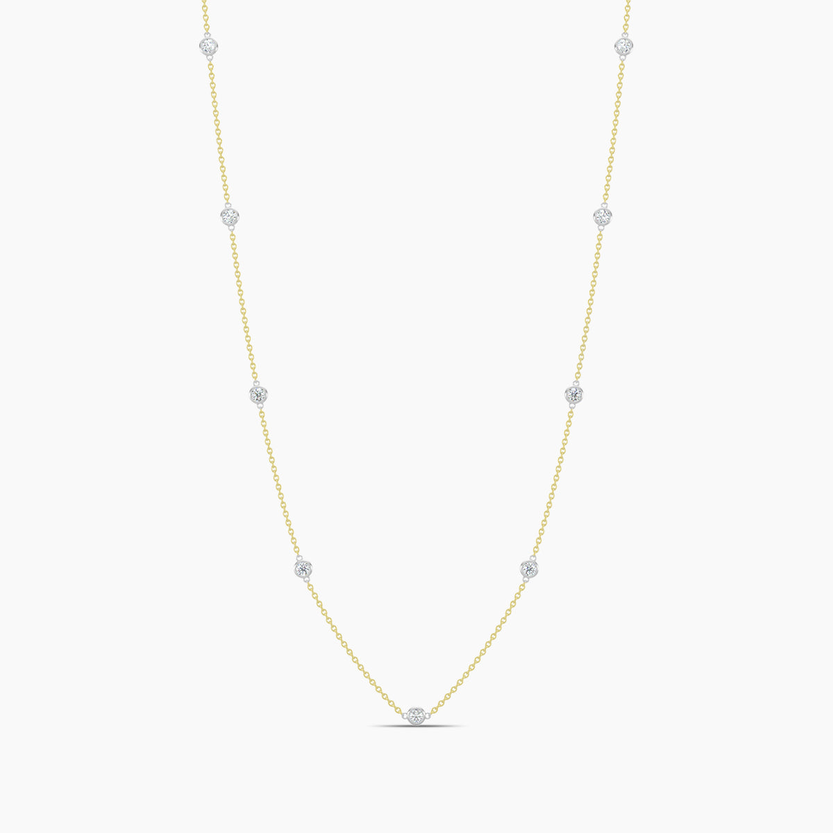 14KY Classic 0.25 Ctw Diamond Station Necklace with 9 Stones