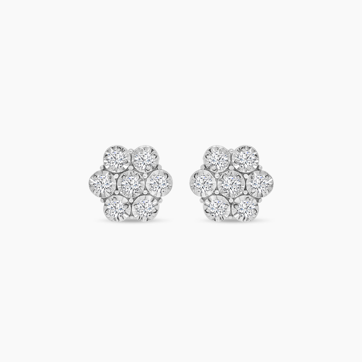 1 Ctw Diam 7 stone Flower Earrings with Miracle Plating