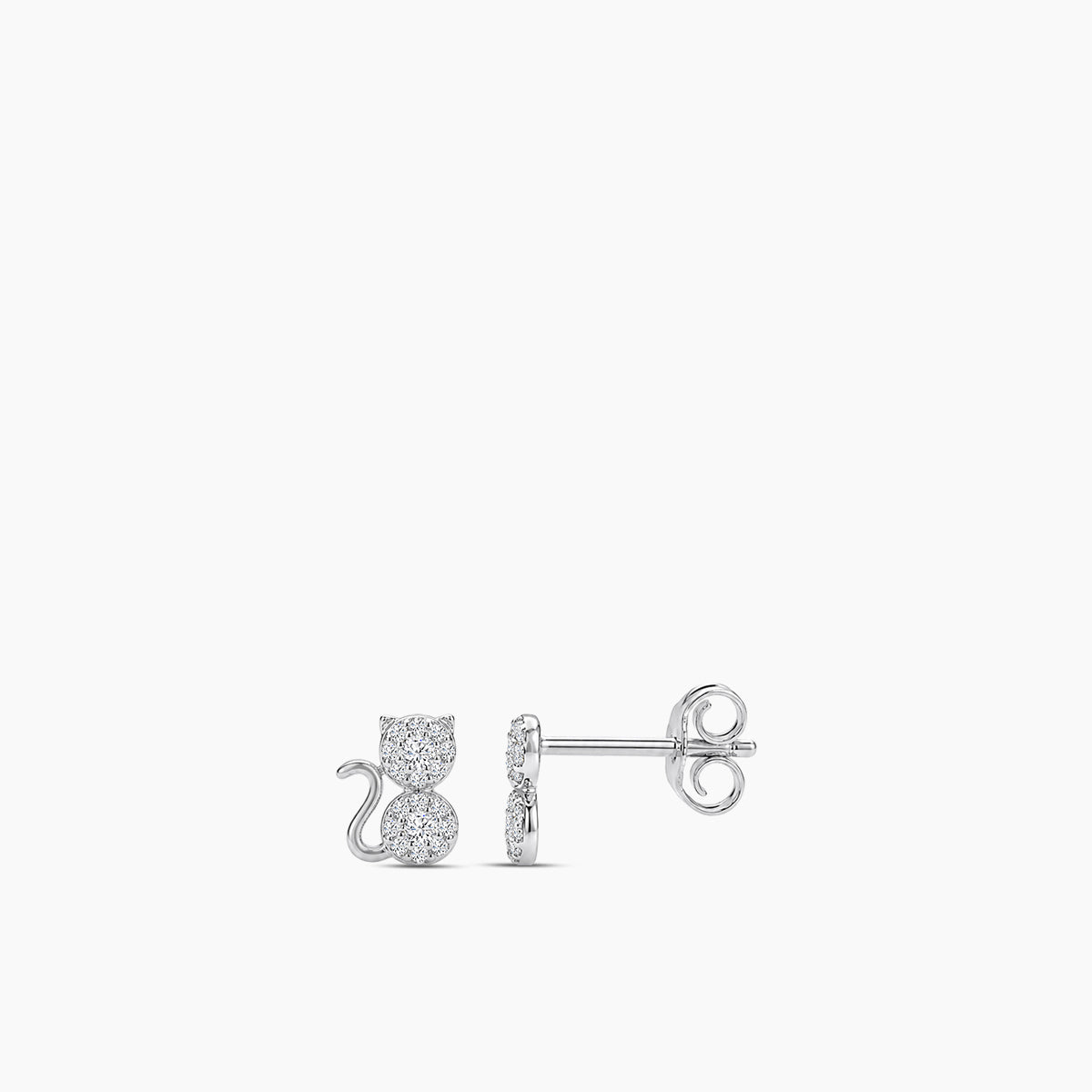 14KY 0.15 Ctw Diamond Cluster Earring