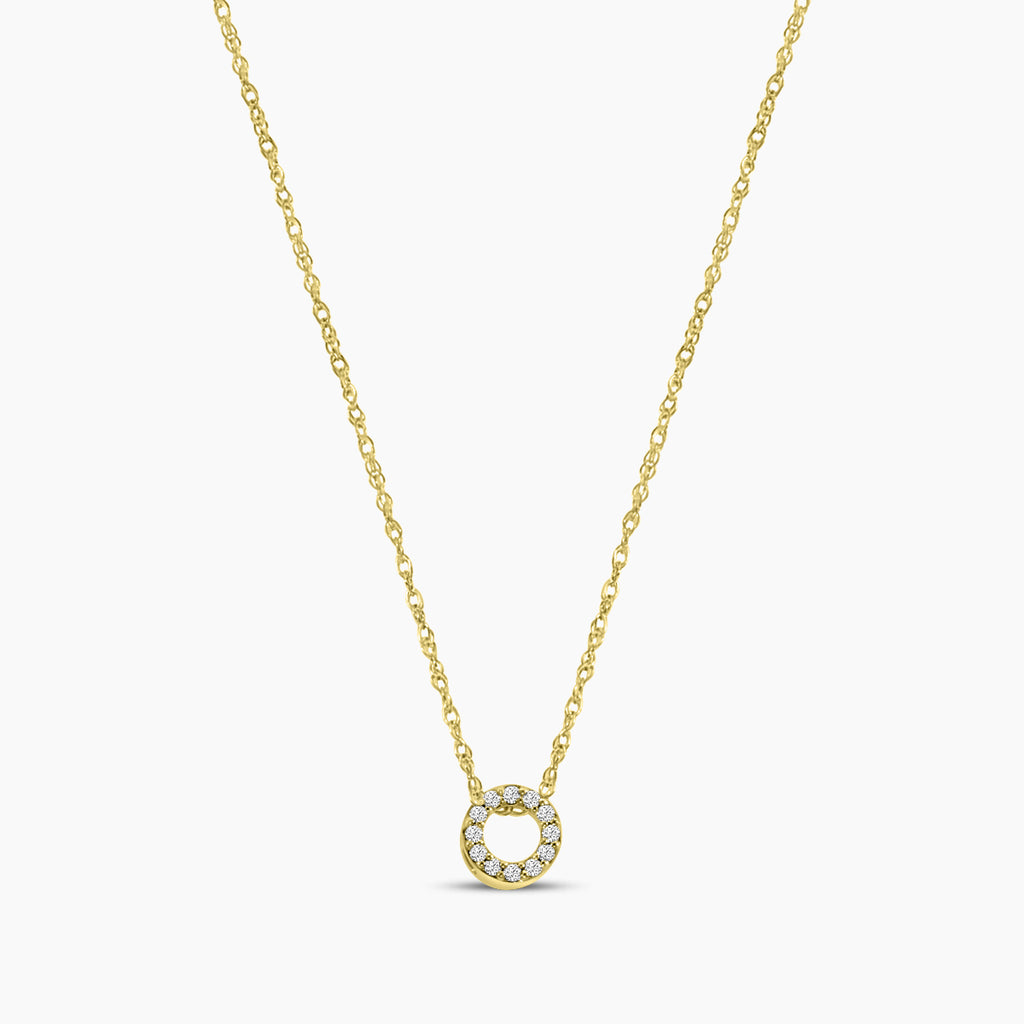 14KY 0.05 Ctw Diamond Circle Pendant with Chain