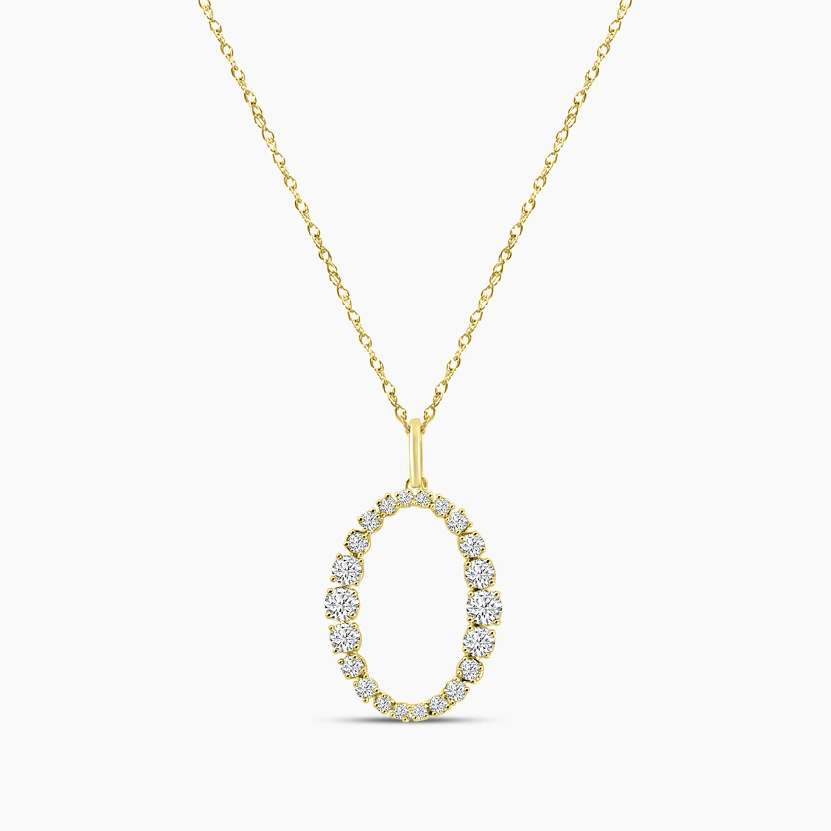 0.50 Ctw Diamond Oval Pendant with Chain
