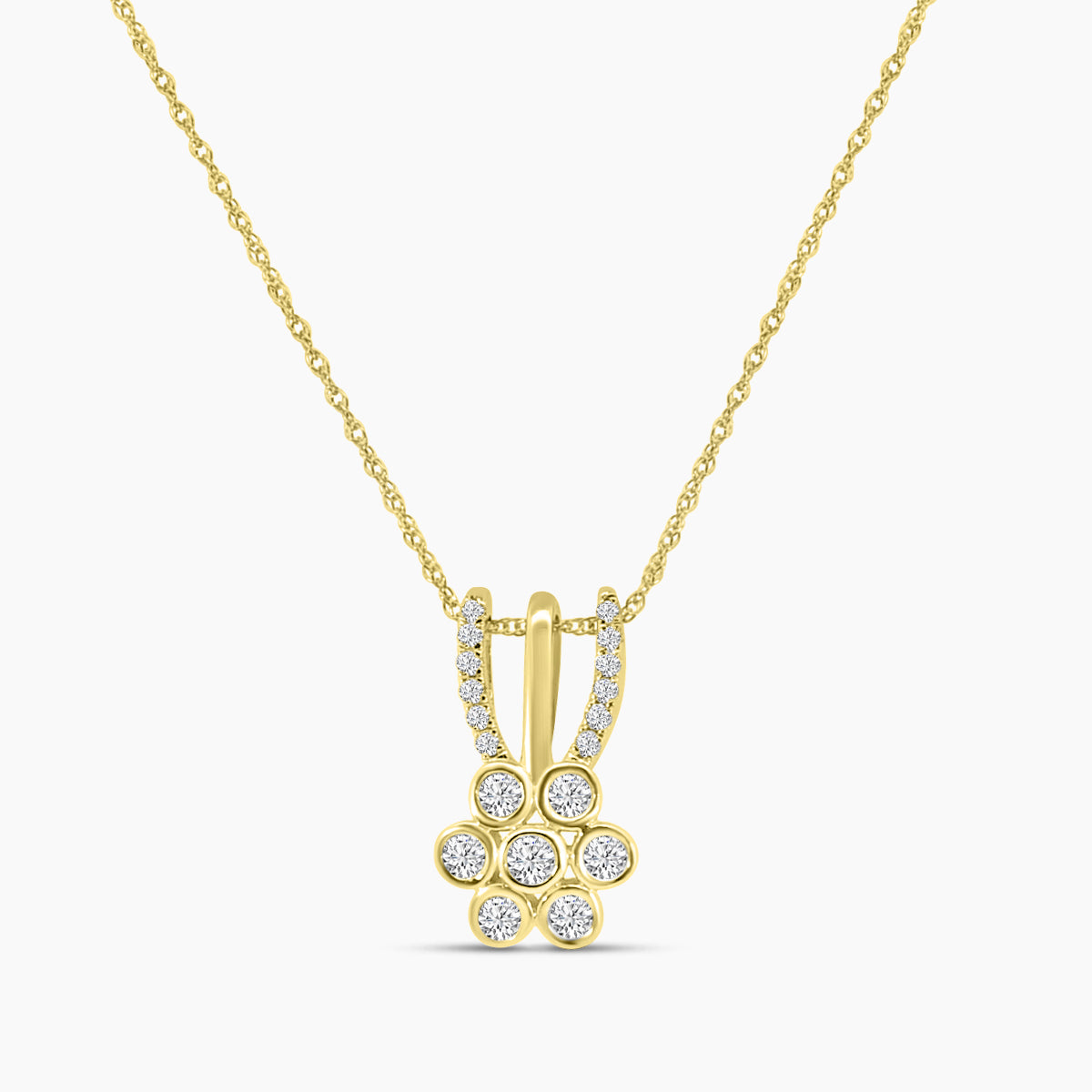 0.25 Ctw Diamond Fashion Pendant with Chain