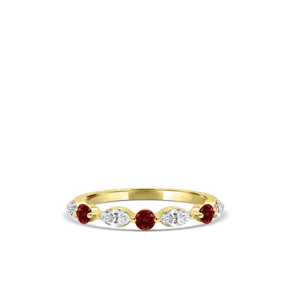 10KY 0.17 Ctw Diamond fashion ring with Garnet