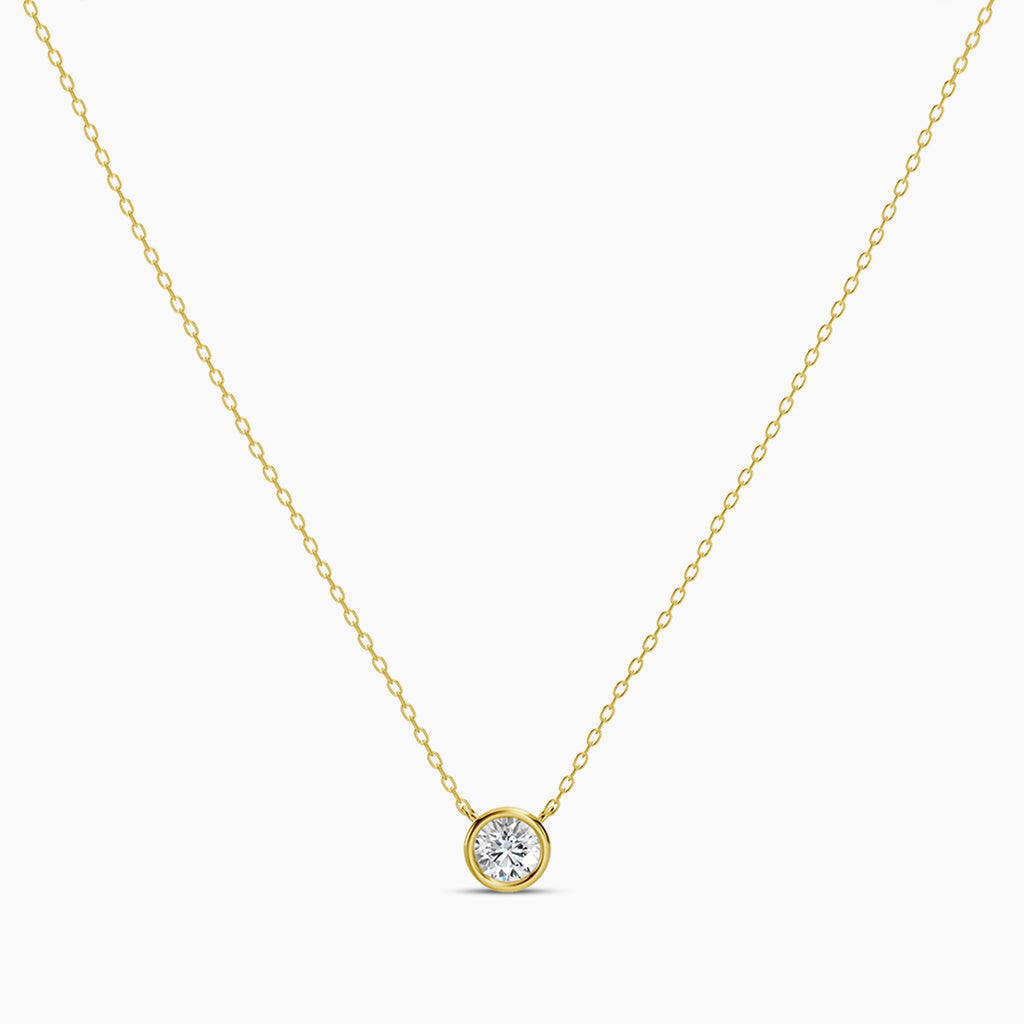 Classic 0.20 Ctw Diamond Station Necklace with 1 Stones