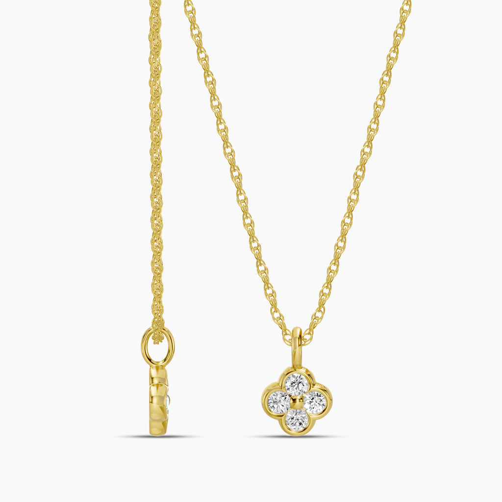 14KY 0.20 Ctw Diamond Clover Pendant with Chain