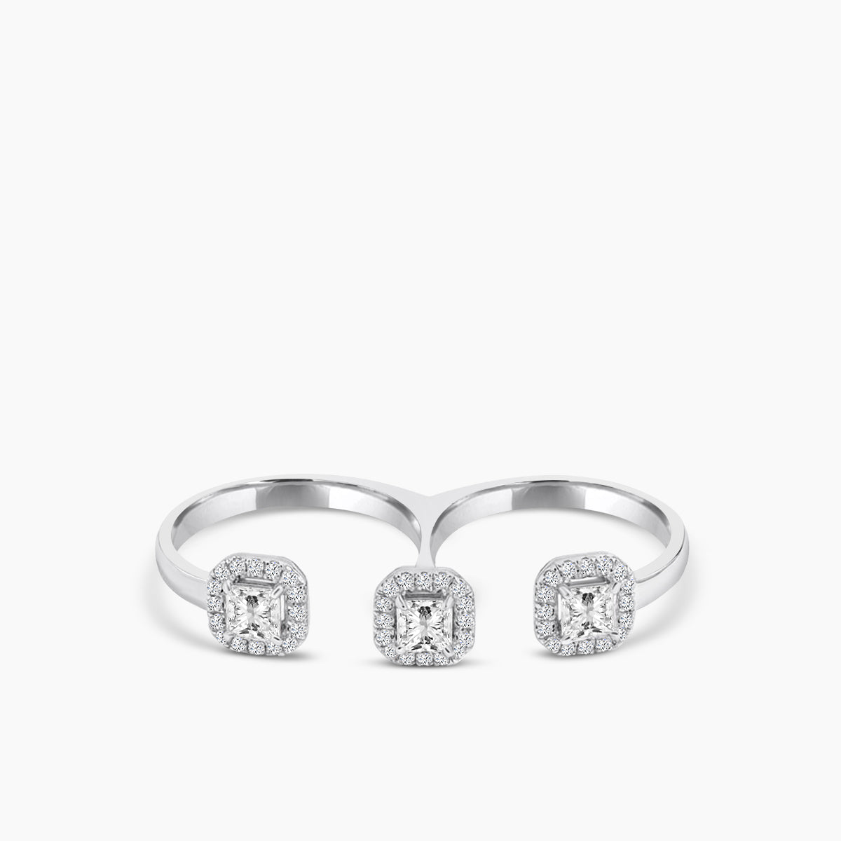 18KW 0.793 CTW DIAMOND ROCK RING (48RD-0.20,3AC-0.59)