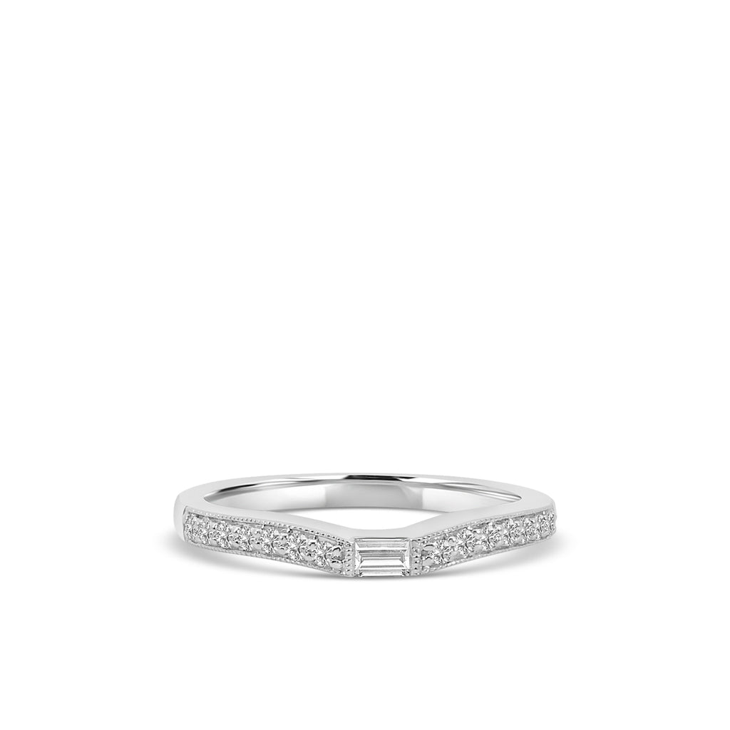 14KW 0.50 Ctw Curved Centered Baguette with Milgrain Diamond Band